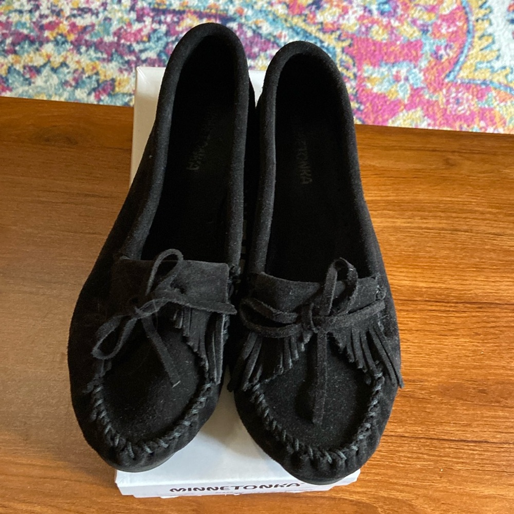 Minnetonka Women’s Kilty Black
